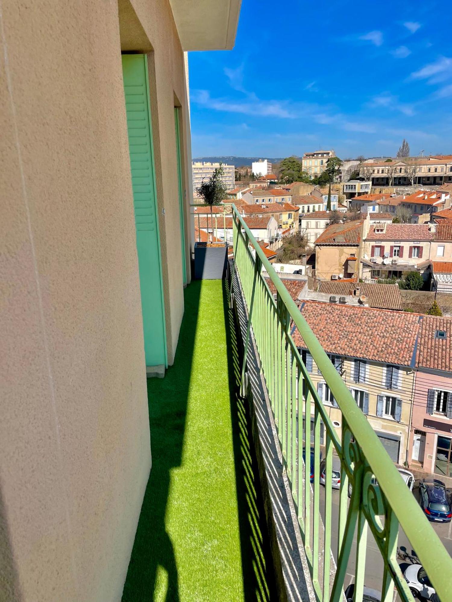 Apartamento Le Panoramique Salonais Exterior foto